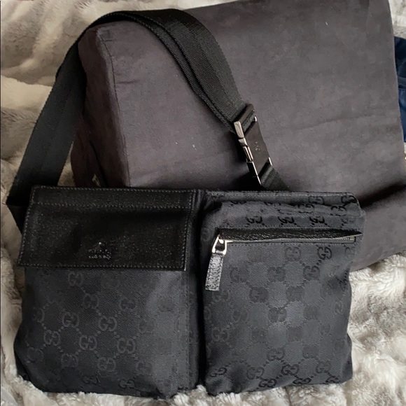 Gucci monogram belt bag - Picture 2 of 14